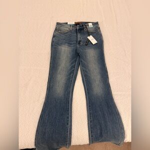 Judy Blue Boot Cut Jeans in Classic Blue